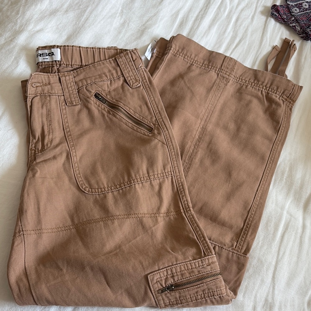 RSQ Cargo Tan Pants - Picture 4 of 4